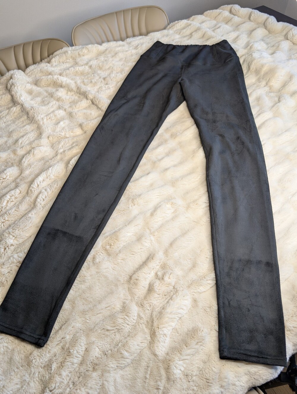 ARITZIA WILFRED BLACK FAUX SUEDE LEGGINGS